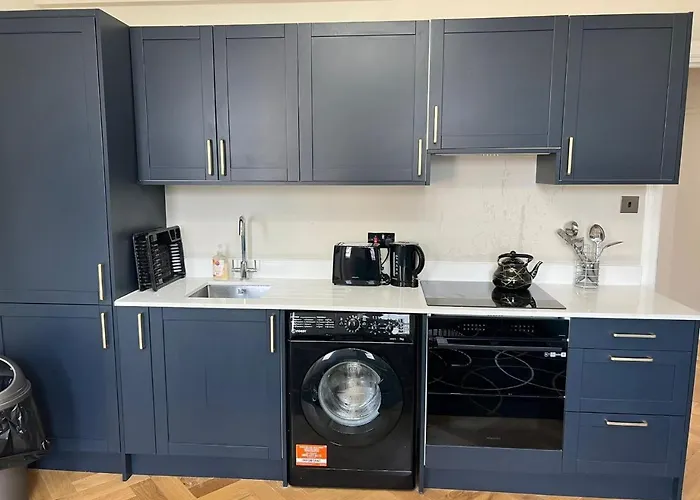 5Th Floor Modern Flat Near Edgware Road-F59